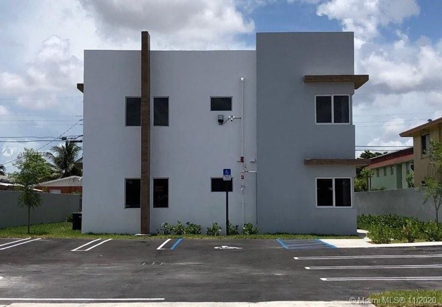 AMAIZING BRAND NEW CONSTRUCTION.THESE AMAIZING 2 BEDROOM, 2  FULL BATHROOM APT'S OFFER PLENTY OF ROOM FOR EVERYONE WITH 900+SQUARE FT OF LIVING AREA. UNIT OFFERS CERAMIC TILING THROUGHOUT, BRAND NEW KITCHEN WITH STAINLESS APPLIANCES, WASHER/DRYER,DISWASHER,LED LIGHTING,RING VIDEO CAMERA,HIGH CEILING, TITAN WATER HEATER, IMPACT WINDOW,AND SLIDING DOORS READY TO MOVE IN.