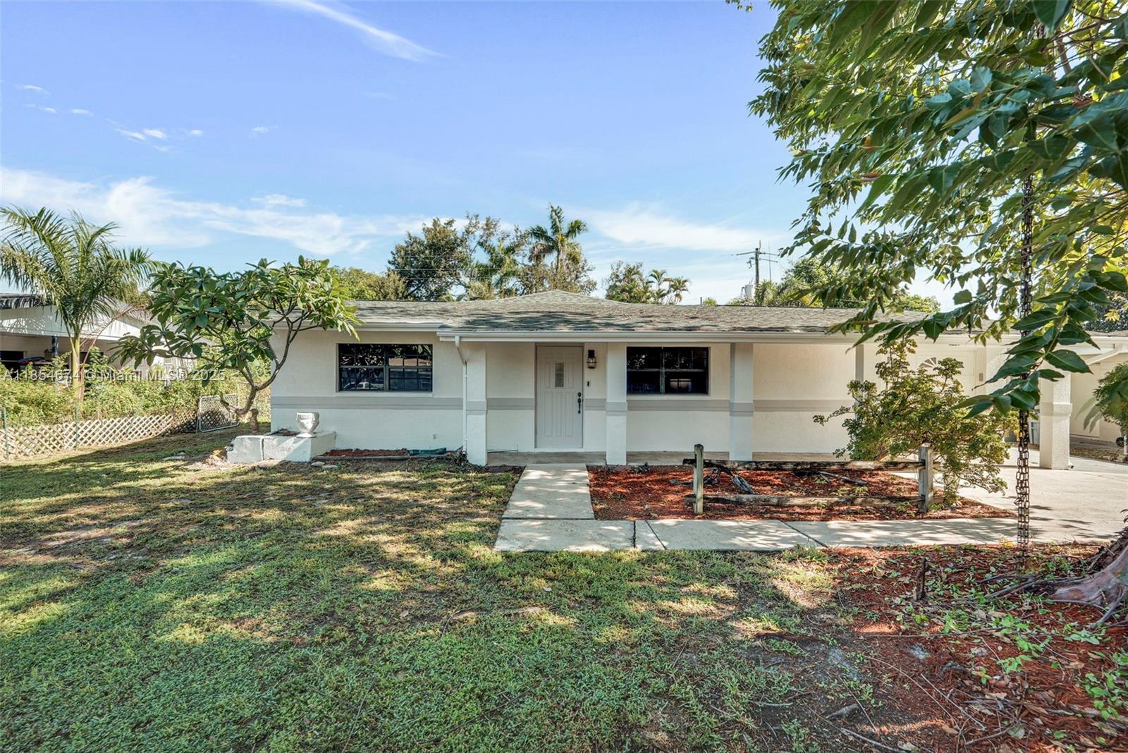 MCGREGOR GROVES - Residential
