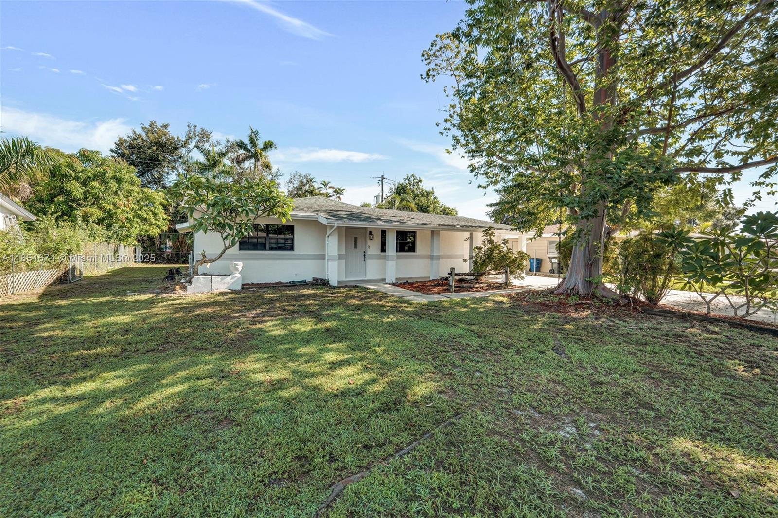 MCGREGOR GROVES - Residential