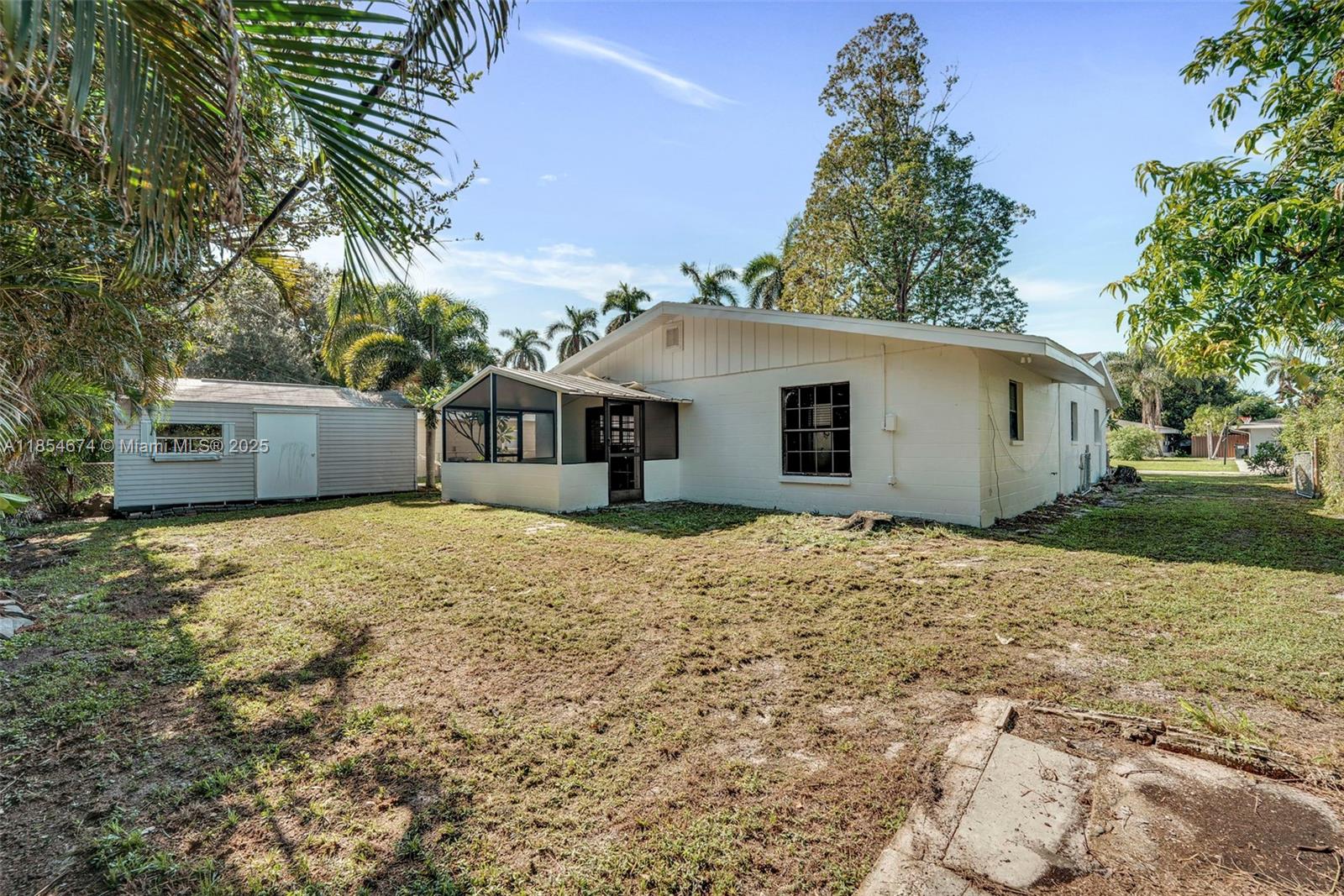 MCGREGOR GROVES - Residential