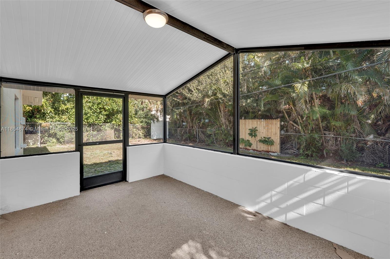 MCGREGOR GROVES - Residential