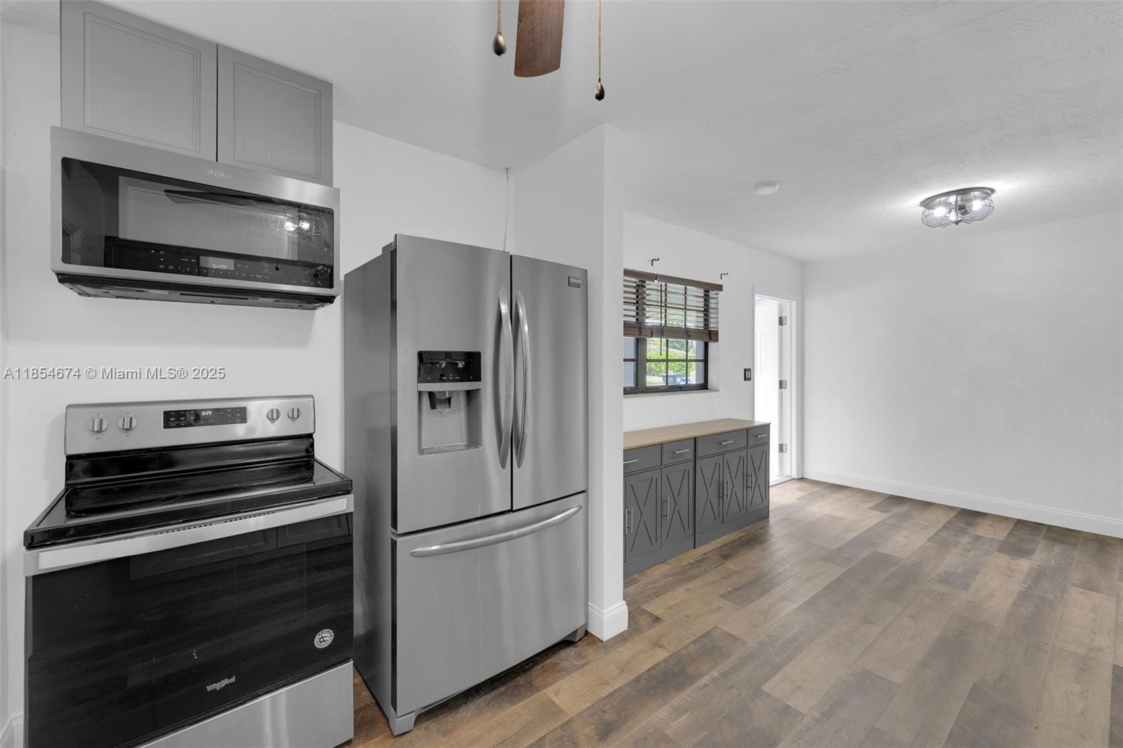 MCGREGOR GROVES - Residential