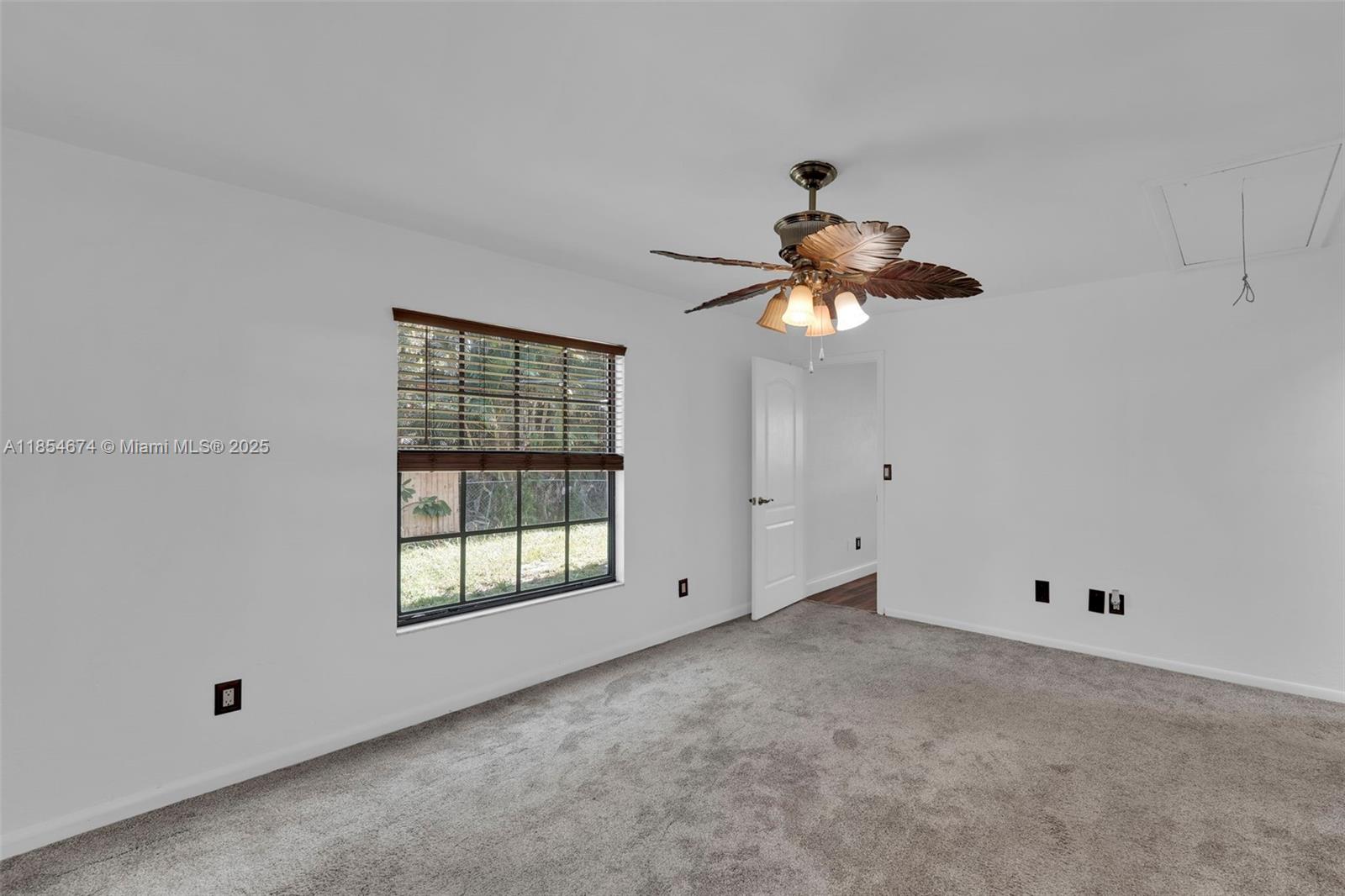 MCGREGOR GROVES - Residential