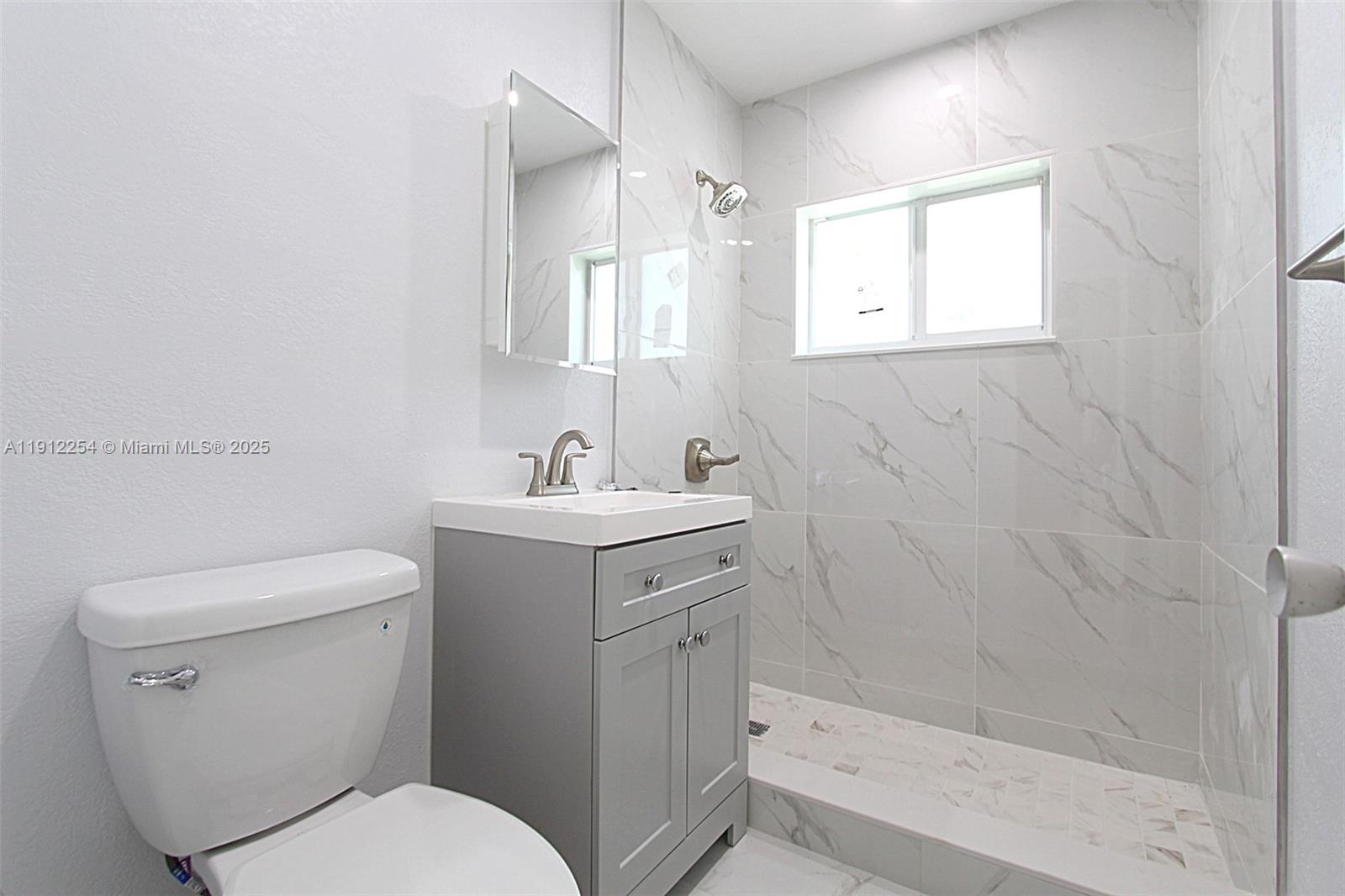 WESTWOOD ESTS 4TH ADDN - Residential Lease