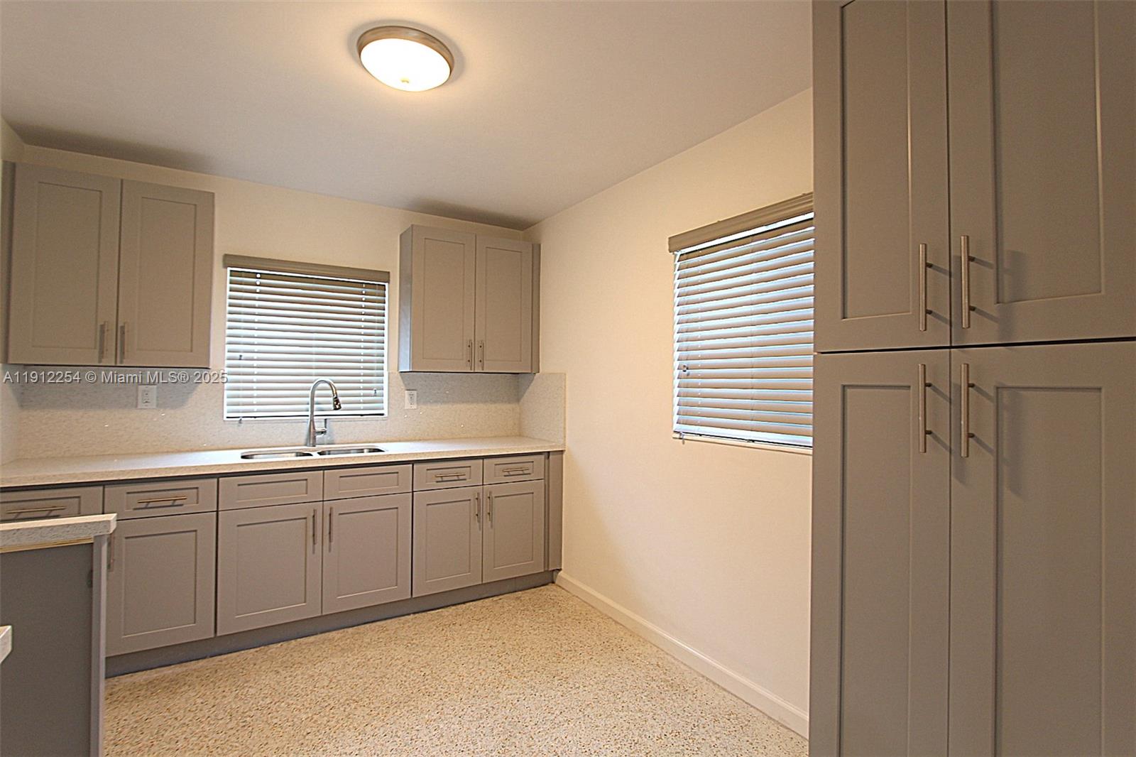 WESTWOOD ESTS 4TH ADDN - Residential Lease