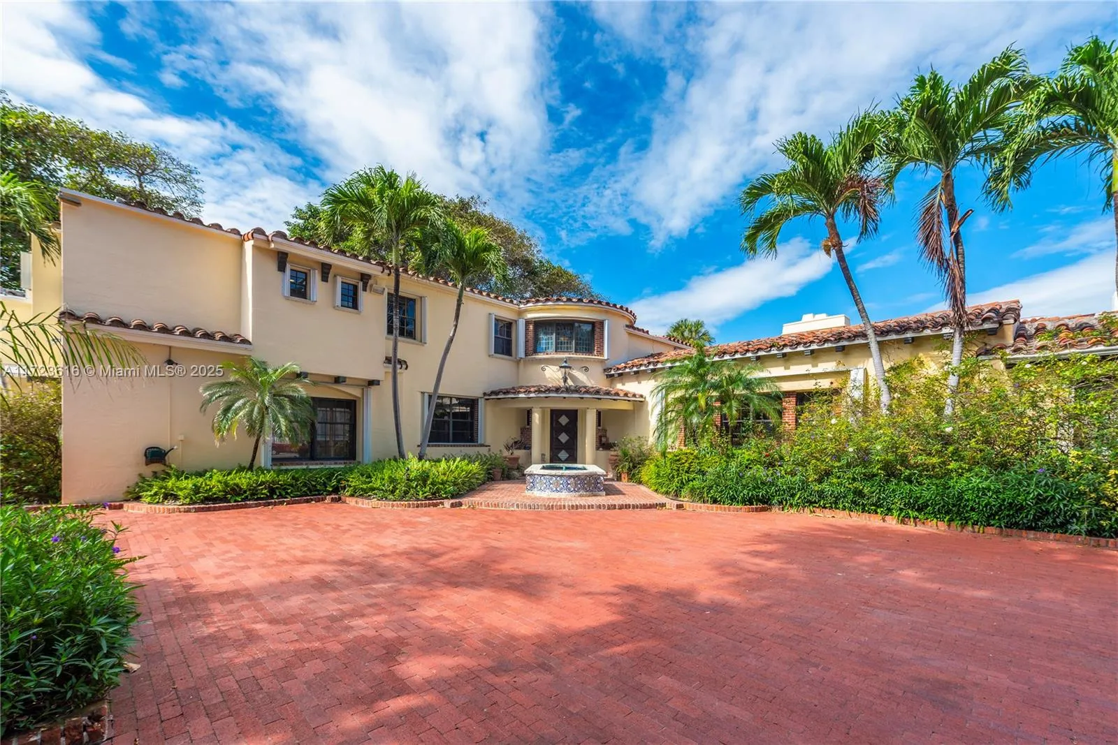 Miami Beach, Florida 33140, United States, 6 Bedrooms Bedrooms, ,7 BathroomsBathrooms,Residential,Active,19404 Miami Beach, Florida 33140, United States, 6 Bedrooms Bedrooms, ,7 BathroomsBathrooms,Residential,Active,19404