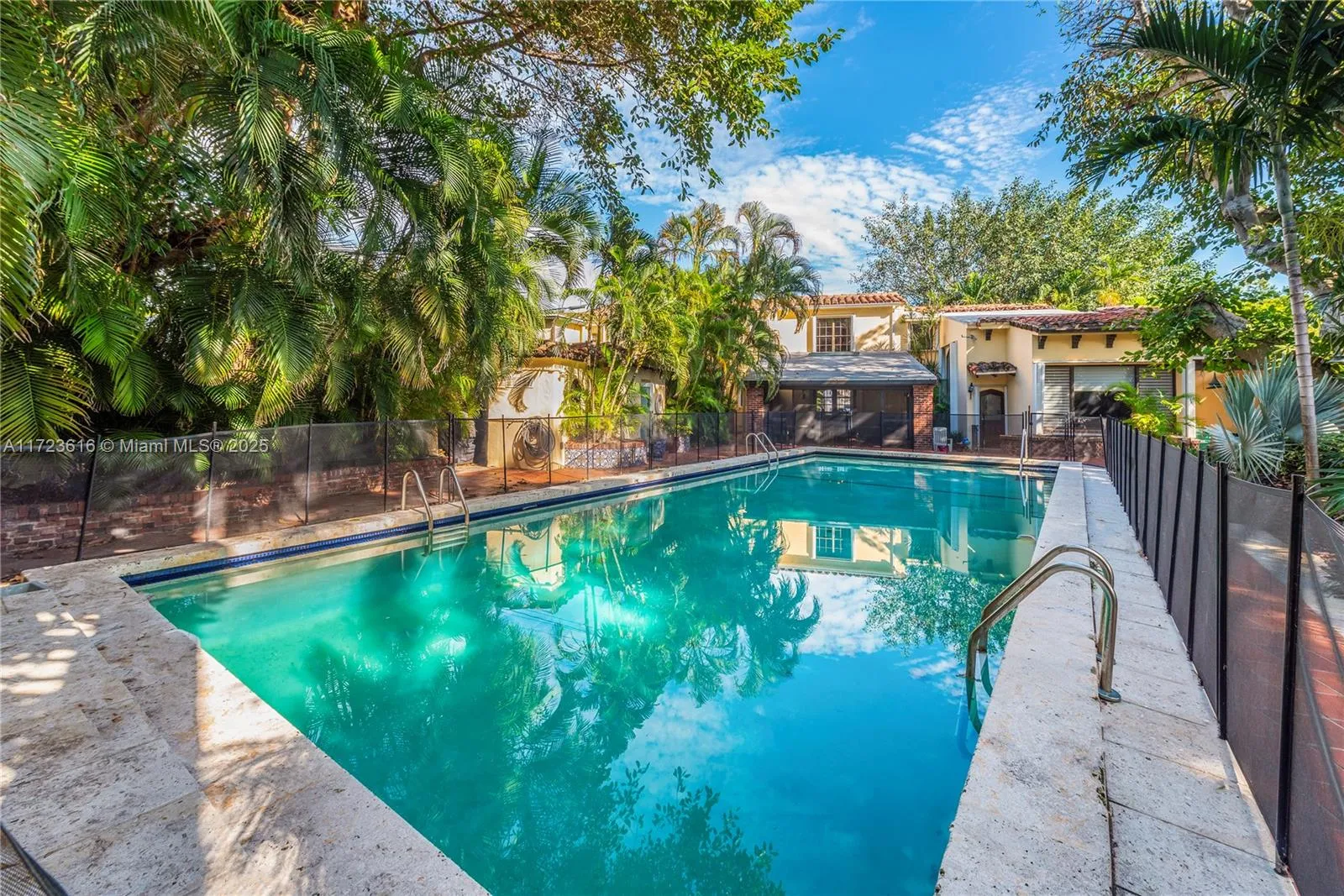 Miami Beach, Florida 33140, United States, 6 Bedrooms Bedrooms, ,7 BathroomsBathrooms,Residential,Active,19404