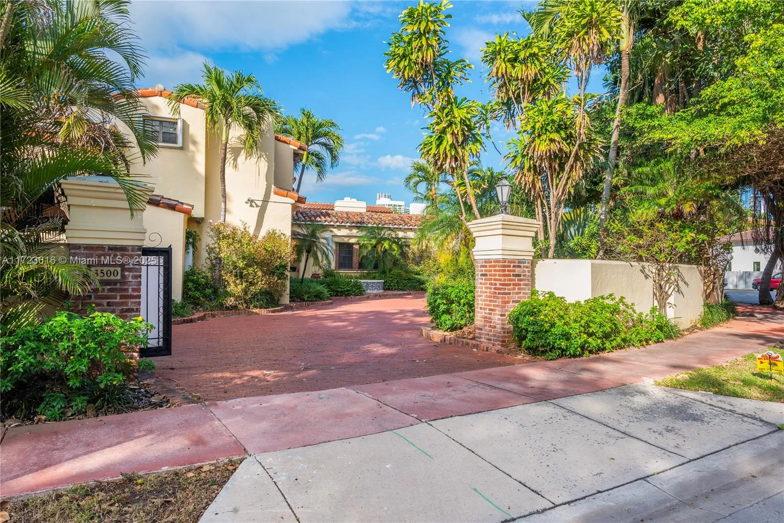 Miami Beach, Florida 33140, United States, 6 Bedrooms Bedrooms, ,7 BathroomsBathrooms,Residential,Active,19404