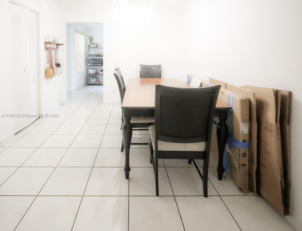 SPANISH TRACE CONDO - Residential