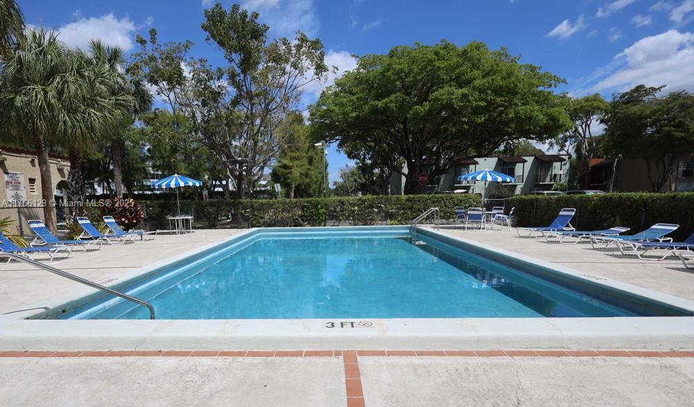 SPANISH TRACE CONDO - Residential