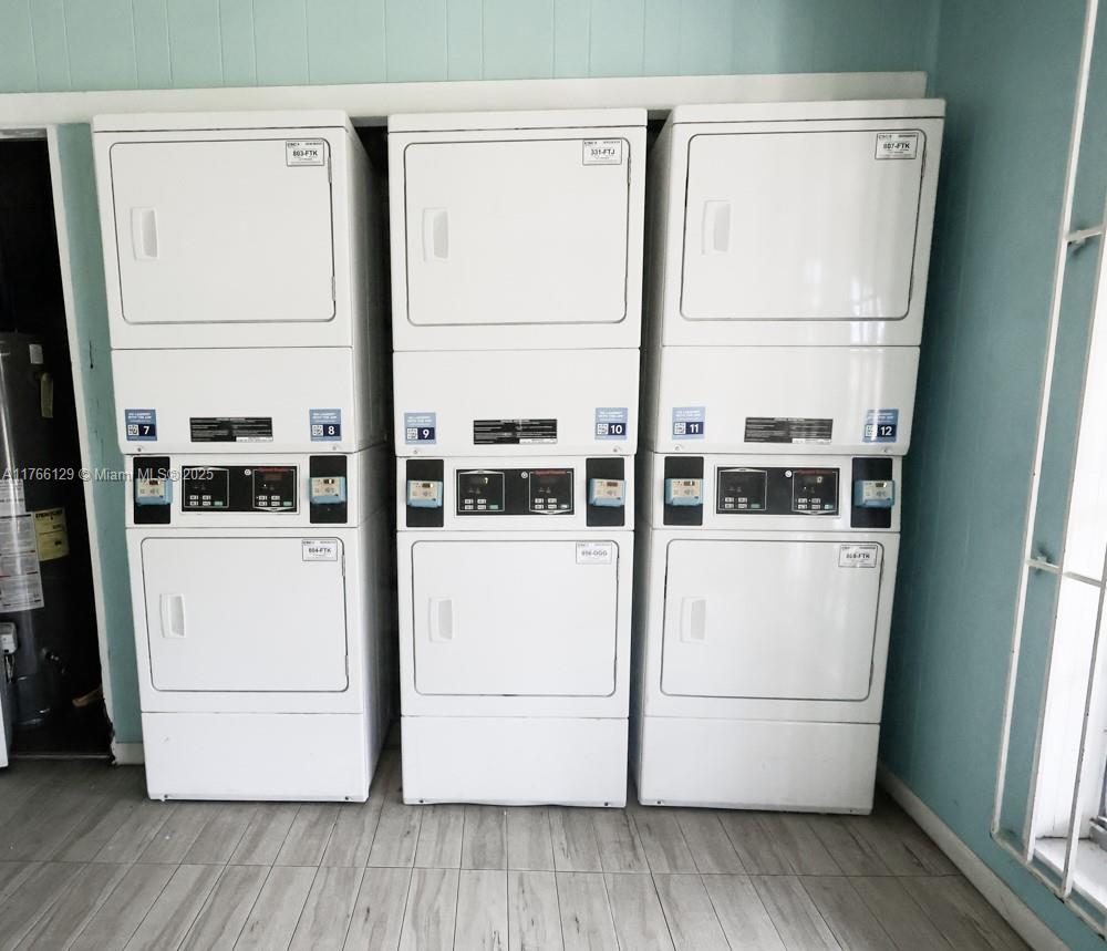 SPANISH TRACE CONDO - Residential