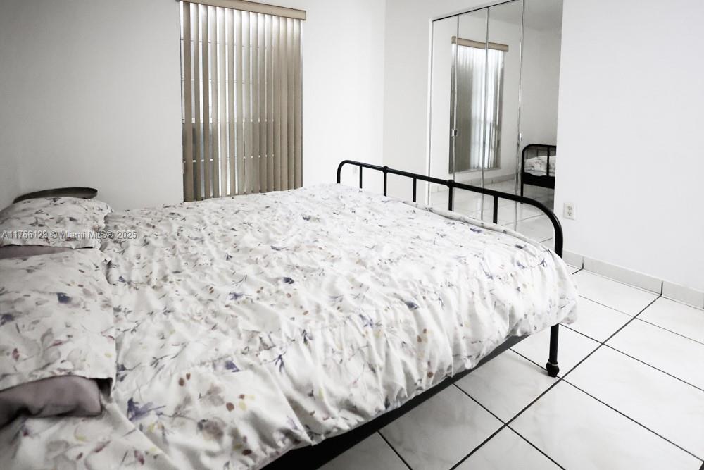 SPANISH TRACE CONDO - Residential