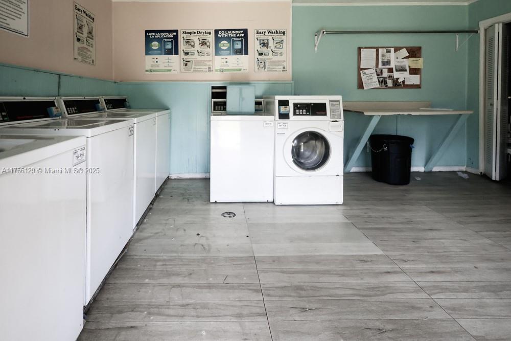 SPANISH TRACE CONDO - Residential