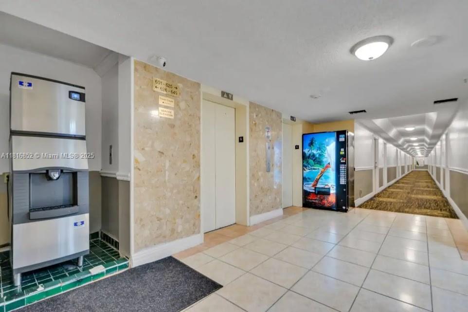 THE AVENTURA BEACH CLUB C - Residential