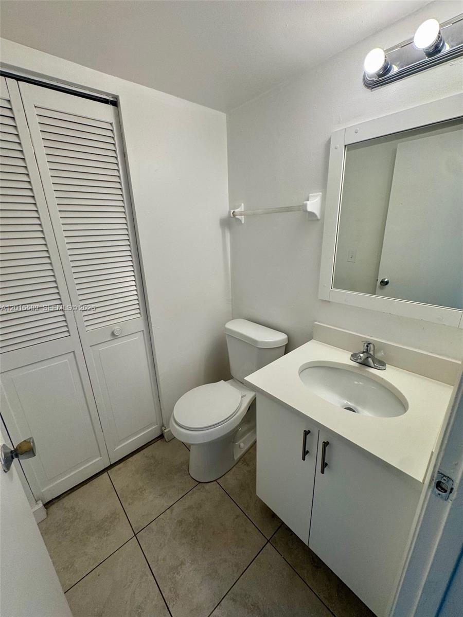 HABITAT II CONDO - Residential Lease