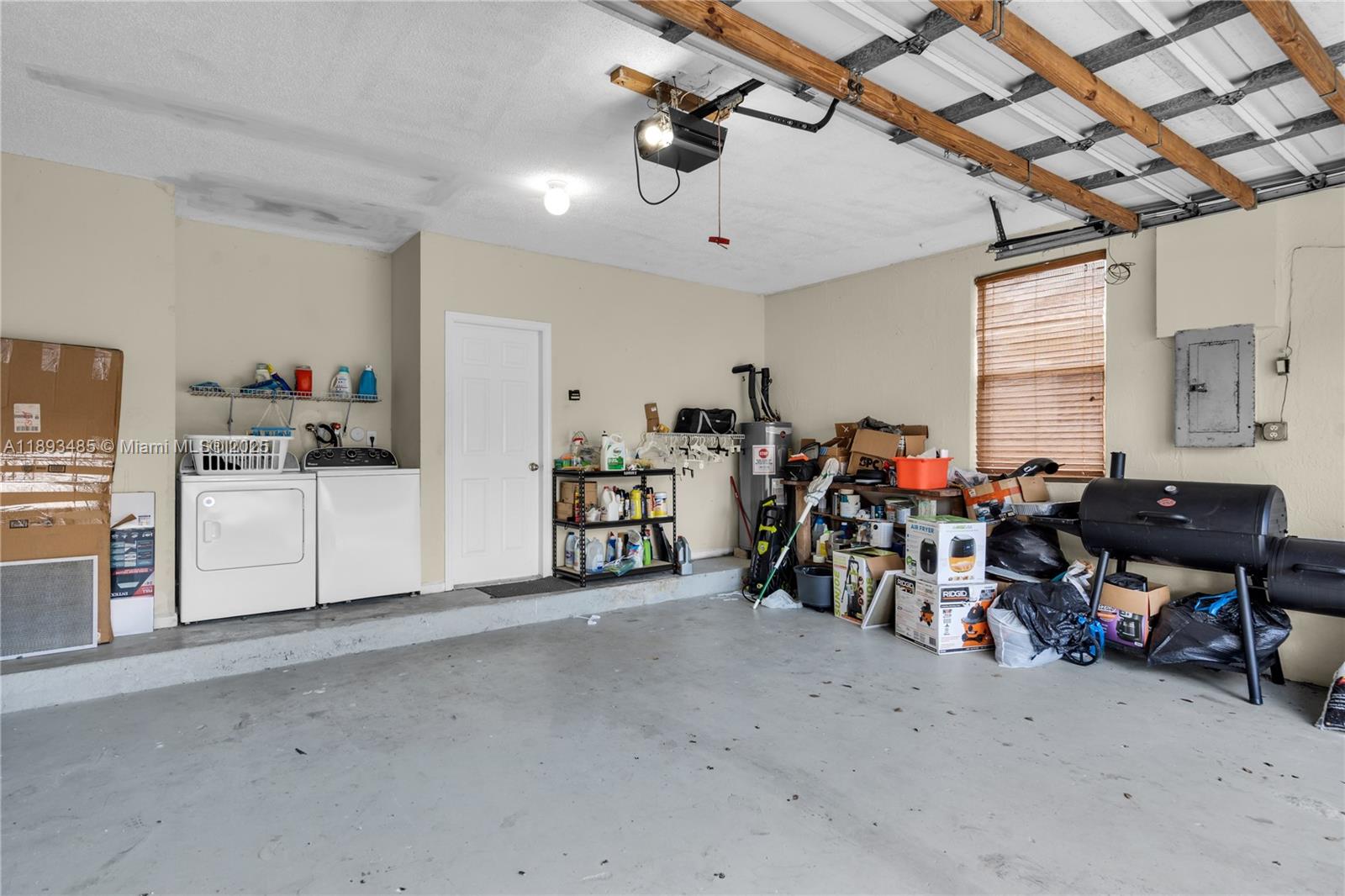 LANDINGS - Residential