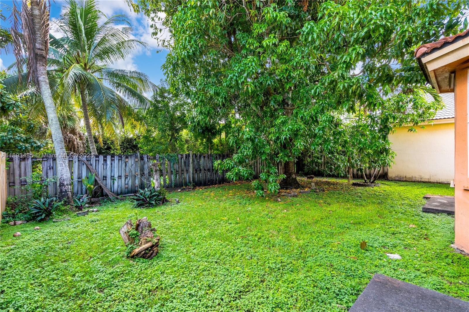 LANDINGS - Residential