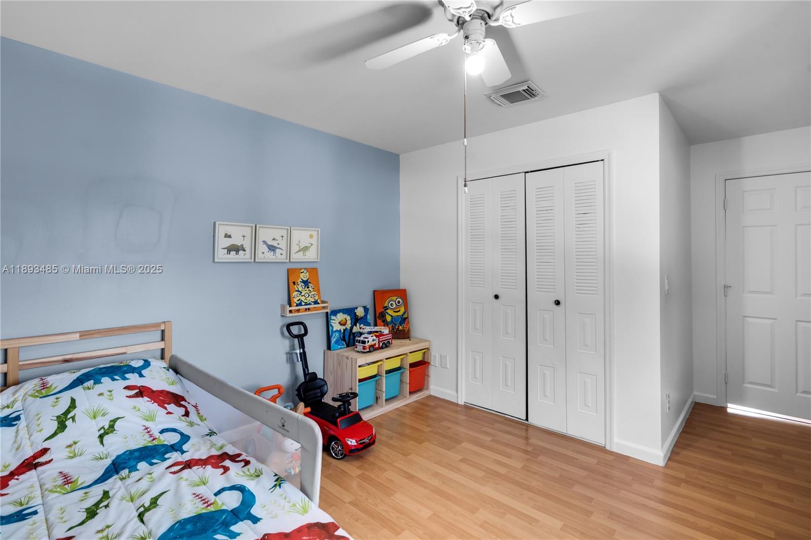 LANDINGS - Residential