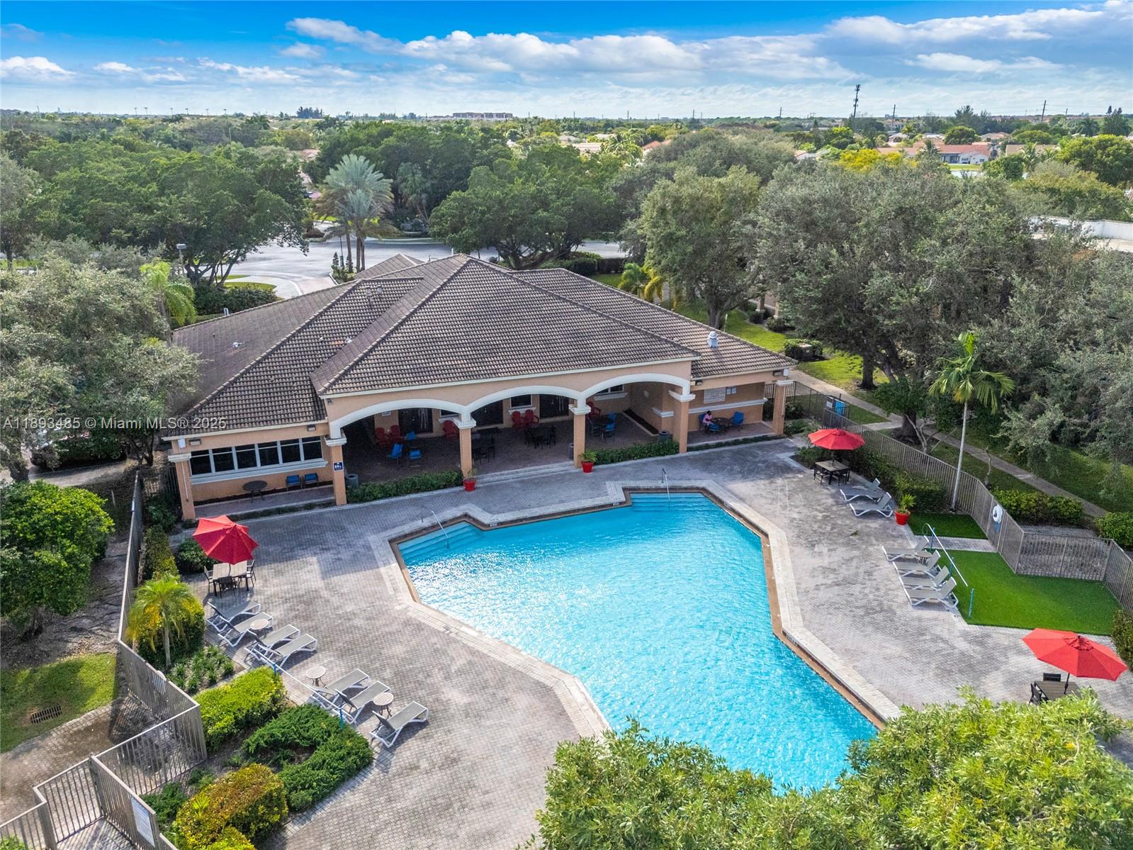 LANDINGS - Residential