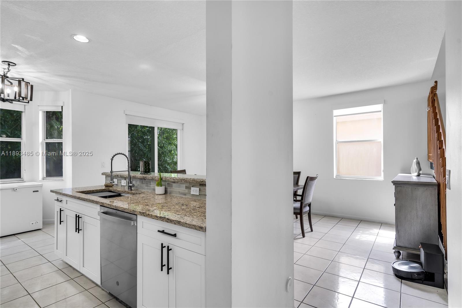 LANDINGS - Residential