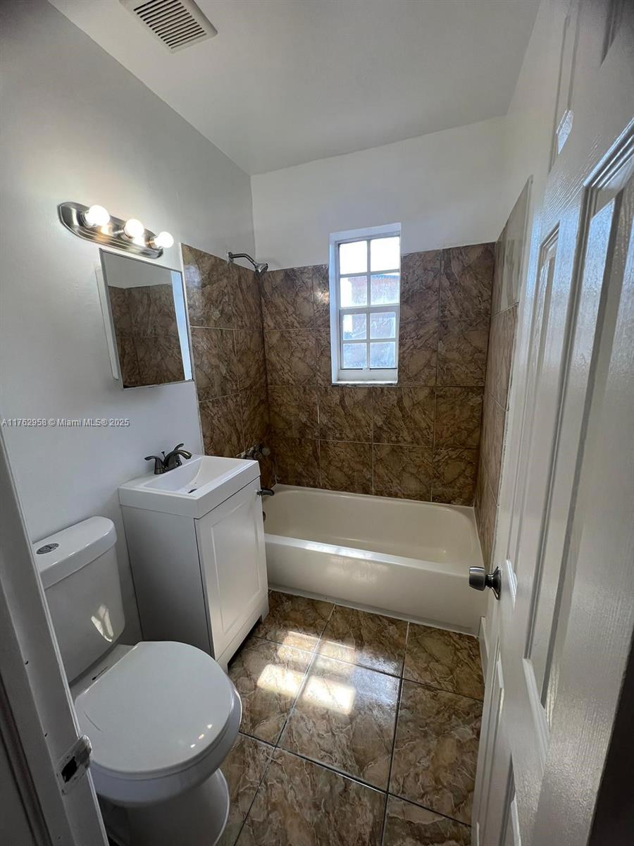 NEW LIBERTY CITY - Residential Lease