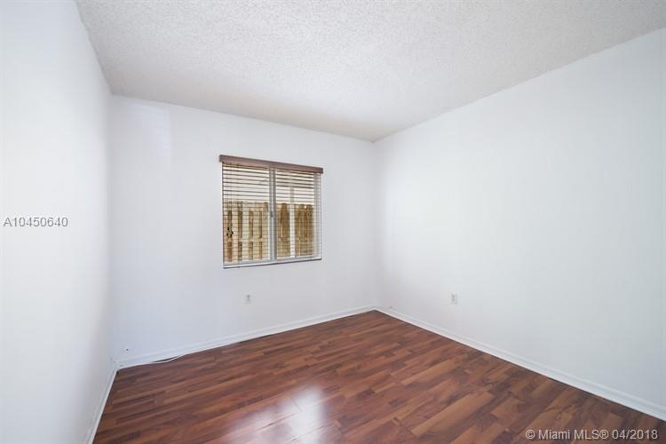 PASEO REAL CONDO - Residential