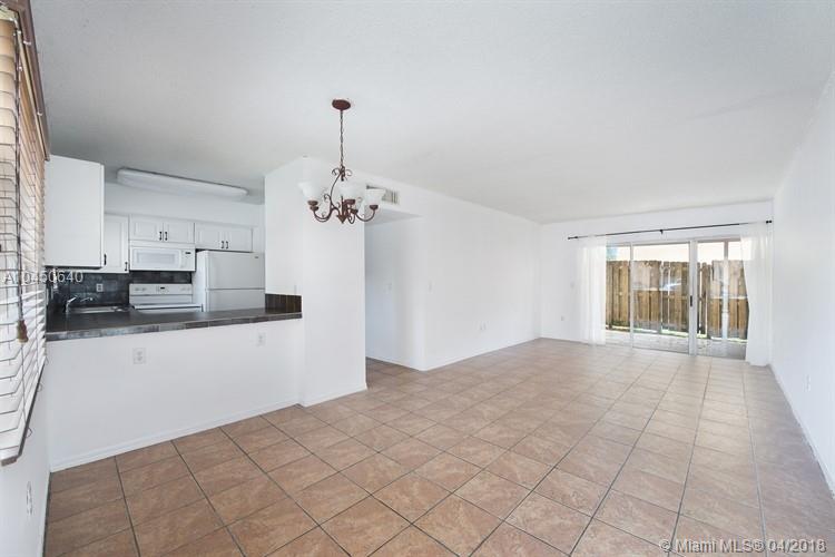 PASEO REAL CONDO - Residential