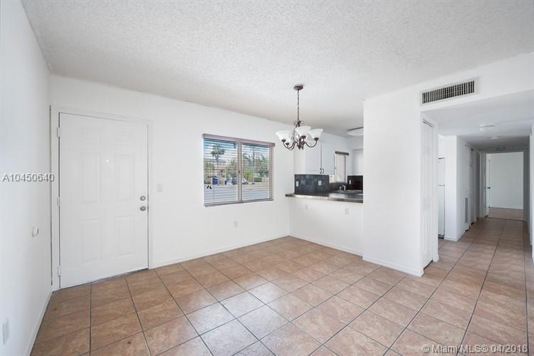 PASEO REAL CONDO - Residential