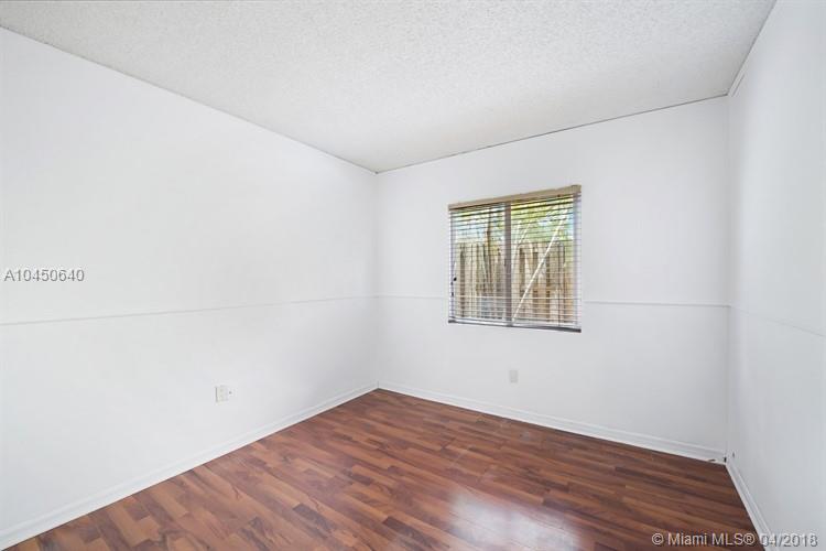 PASEO REAL CONDO - Residential