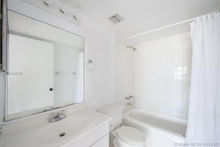 PASEO REAL CONDO - Residential