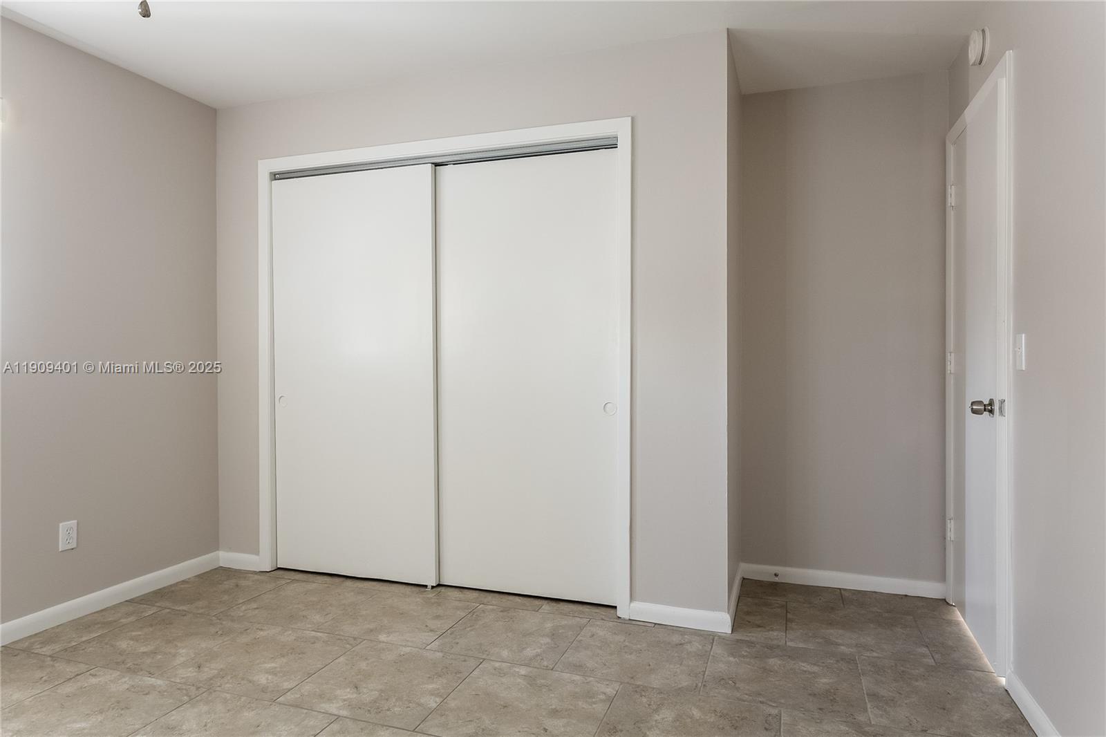 FISHERMANS VLG - Residential Lease