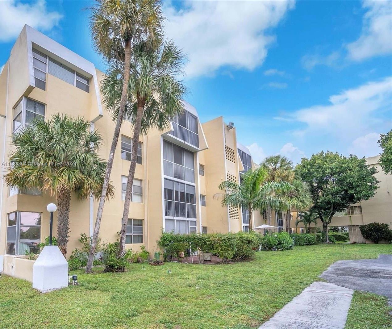 Property for Sale at 950 Ne 199th St 2A, Miami, Broward County, Florida - Bedrooms: 2 
Bathrooms: 2  - $160,000
