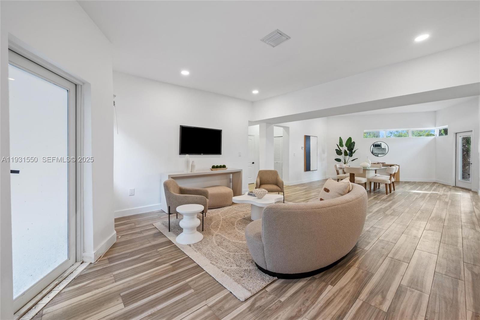 NORSHORE - Residential