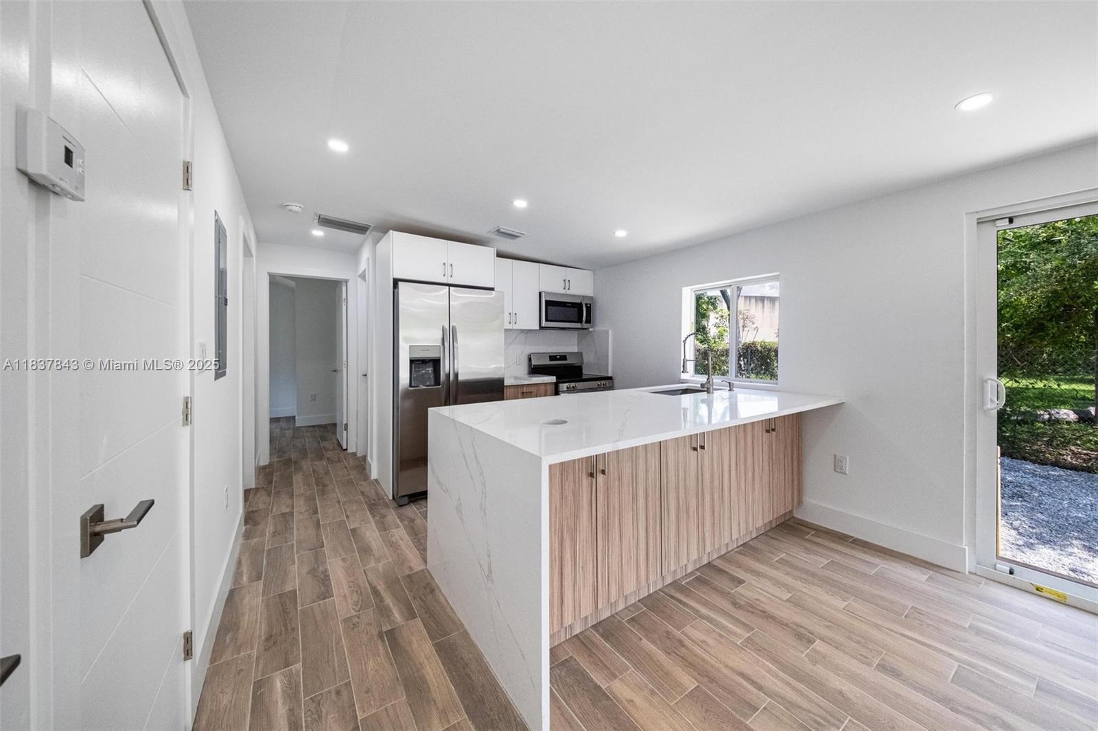 BUENA VISTA GARDENS EXTEN - Residential