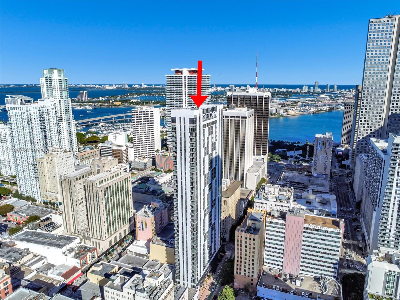 Property for Sale at 151 Se 1st St Ph11, Miami, Broward County, Florida - Bedrooms: 2 
Bathrooms: 2  - $580,000