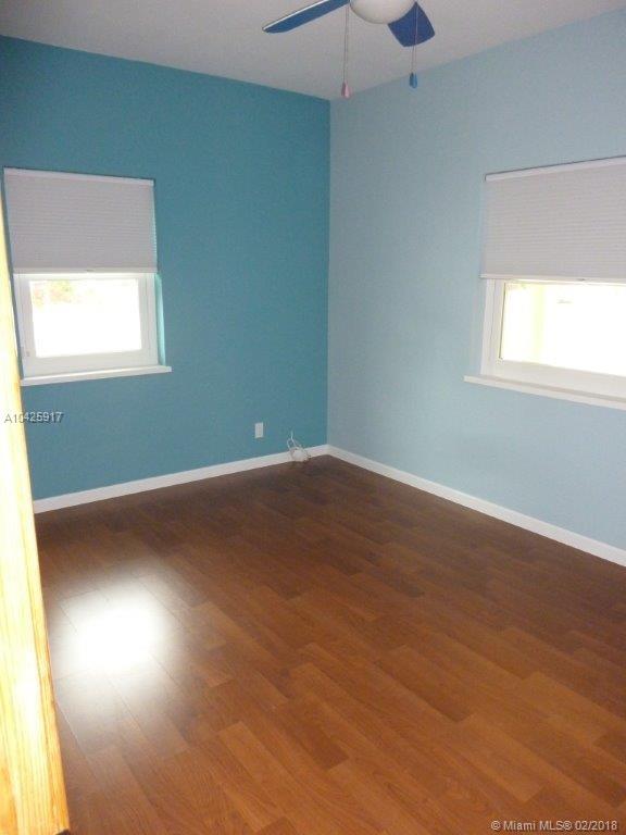 GULFSTREAM ESTATES 37-6 B - Residential Lease