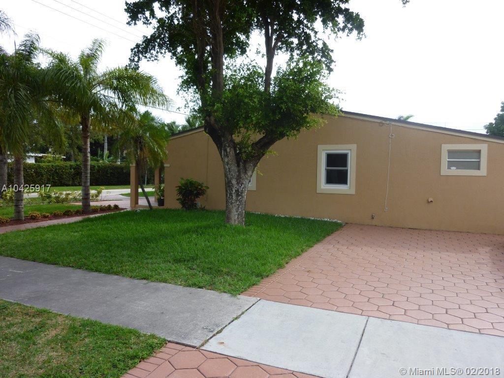 GULFSTREAM ESTATES 37-6 B - Residential Lease