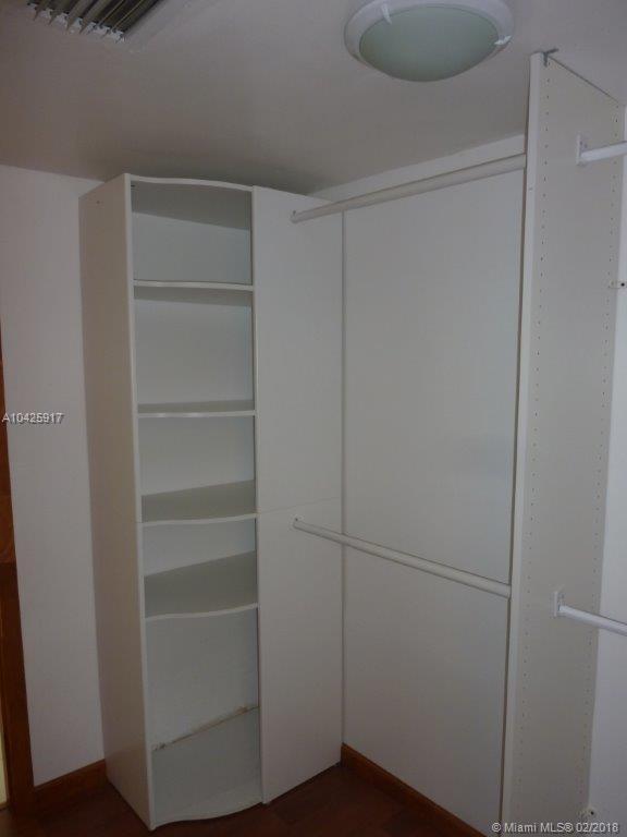 GULFSTREAM ESTATES 37-6 B - Residential Lease