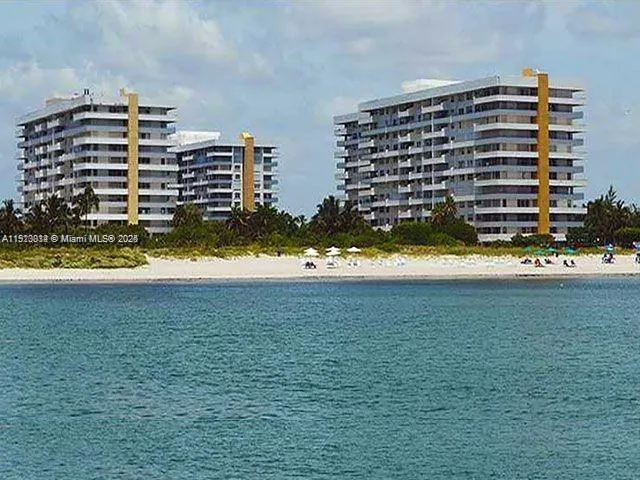 Key Biscayne, Florida 33149, United States, 2 Bedrooms Bedrooms, ,2 BathroomsBathrooms,Residential,Active,243206
