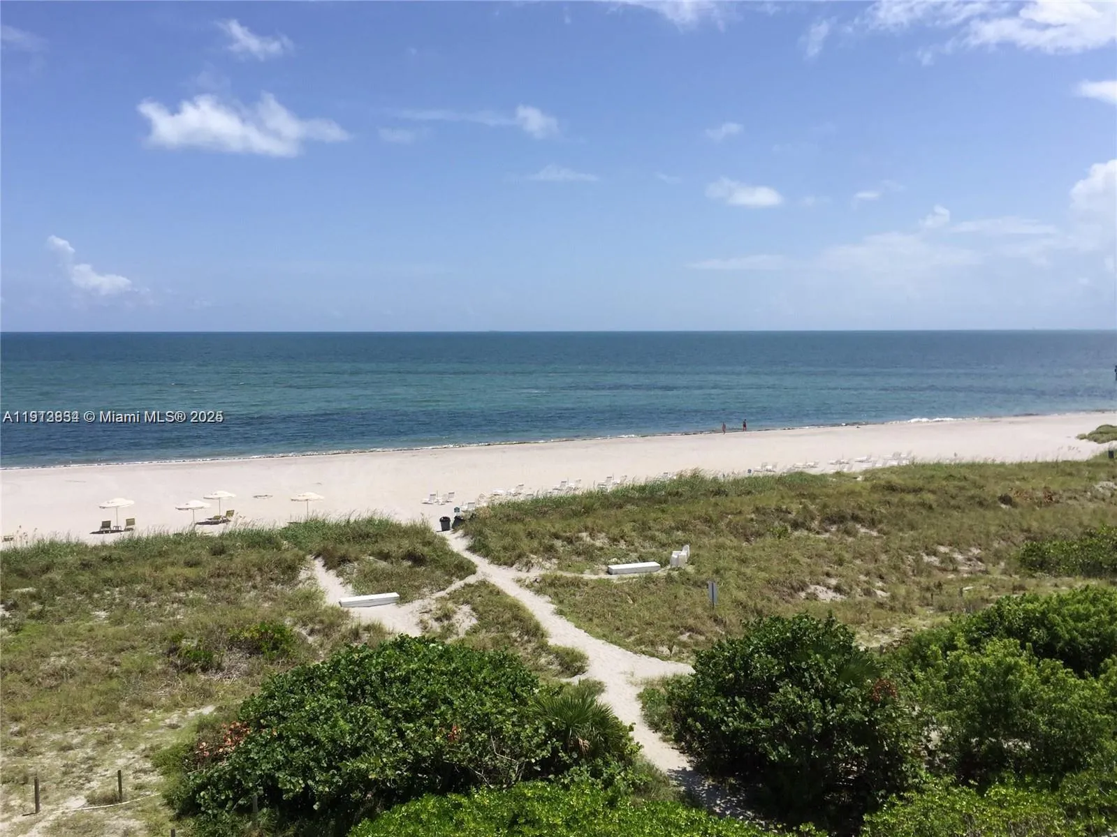 Key Biscayne, Florida 33149, United States, 2 Bedrooms Bedrooms, ,2 BathroomsBathrooms,Residential,Active,243206