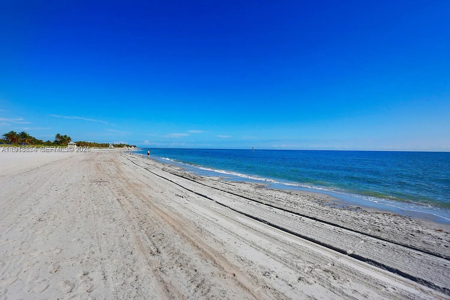 Key Biscayne, Florida 33149, United States, 2 Bedrooms Bedrooms, ,2 BathroomsBathrooms,Residential,Active,243206