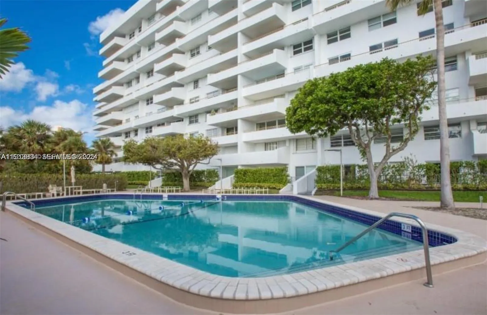 Key Biscayne, Florida 33149, United States, 2 Bedrooms Bedrooms, ,2 BathroomsBathrooms,Residential,Active,243206