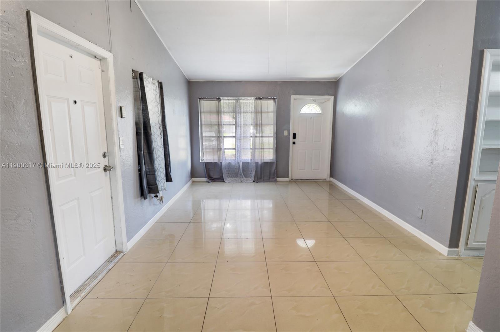 LAUDERDALE MANORS AMEN RE - Residential