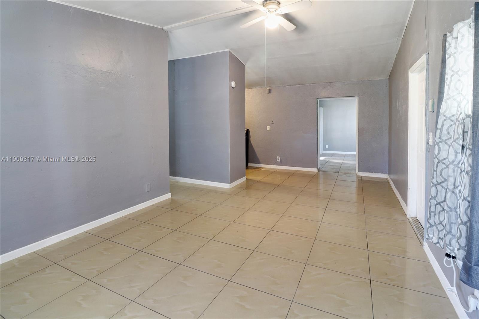 LAUDERDALE MANORS AMEN RE - Residential