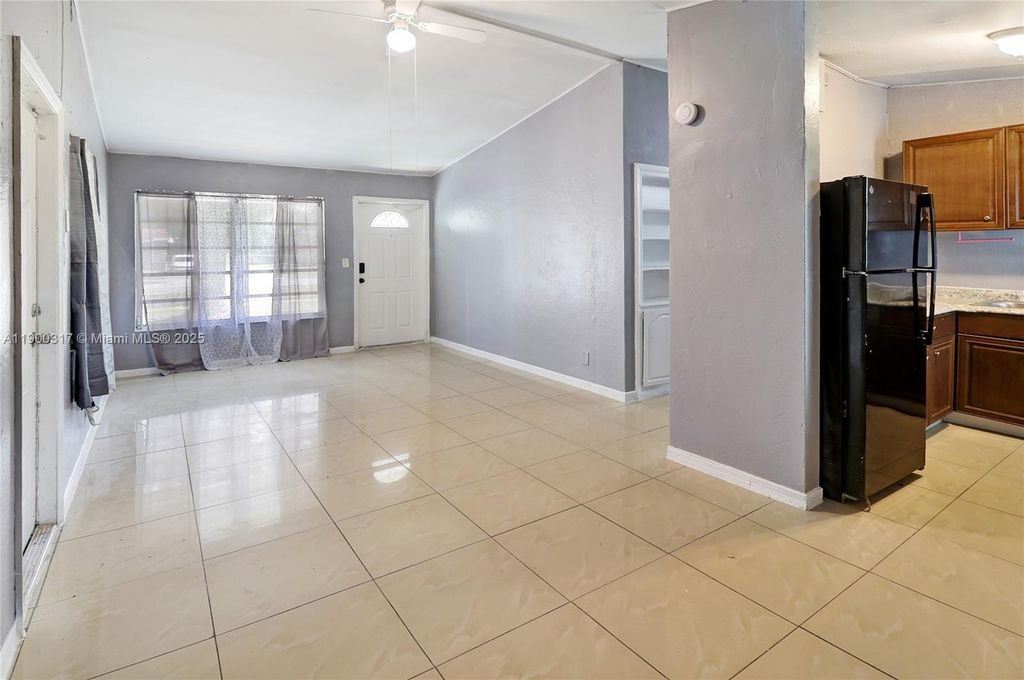 Photo of 1807 NW 15th Ave, Fort Lauderdale, FL 33311 (MLS # A11900317)