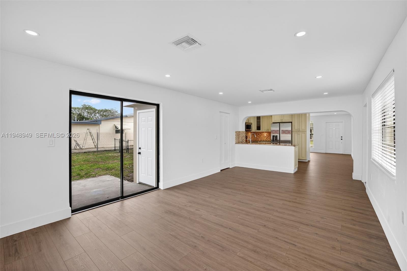 DRIFTWOOD ESTATES NO 10 - Residential