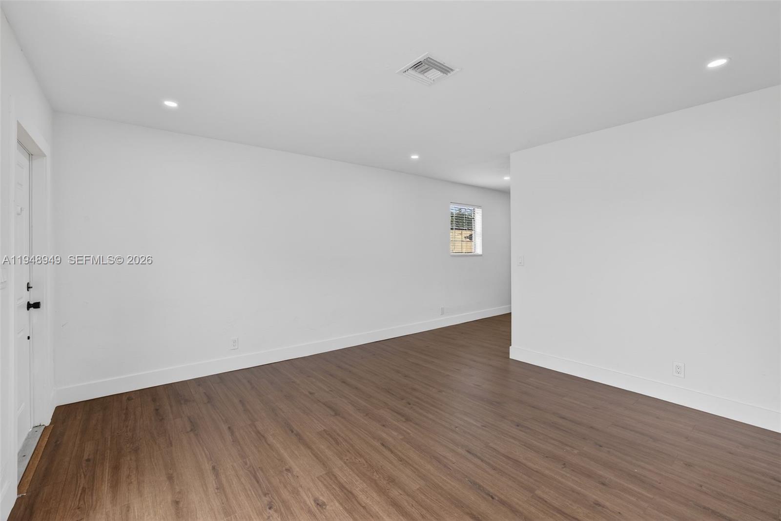 DRIFTWOOD ESTATES NO 10 - Residential