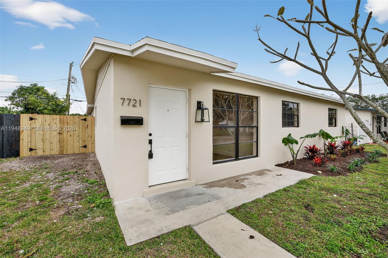 DRIFTWOOD ESTATES NO 10 - Residential