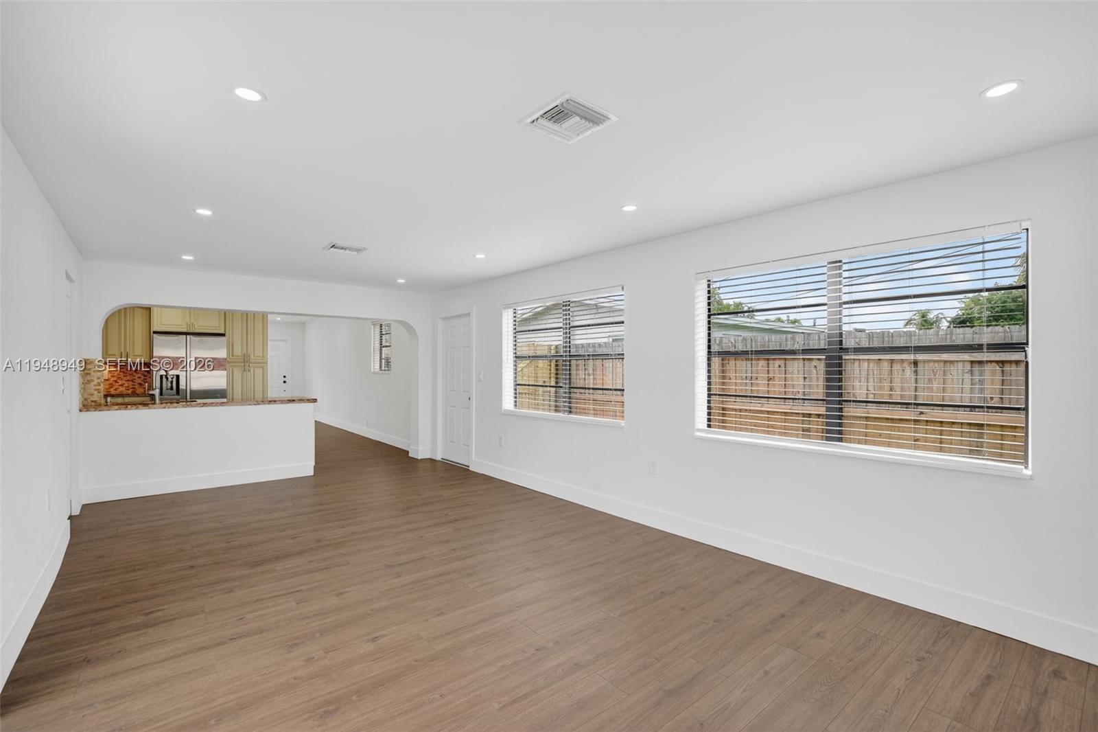 DRIFTWOOD ESTATES NO 10 - Residential