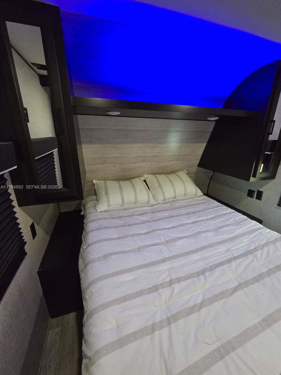 TENNESSEE ESTATES - Residential Lease